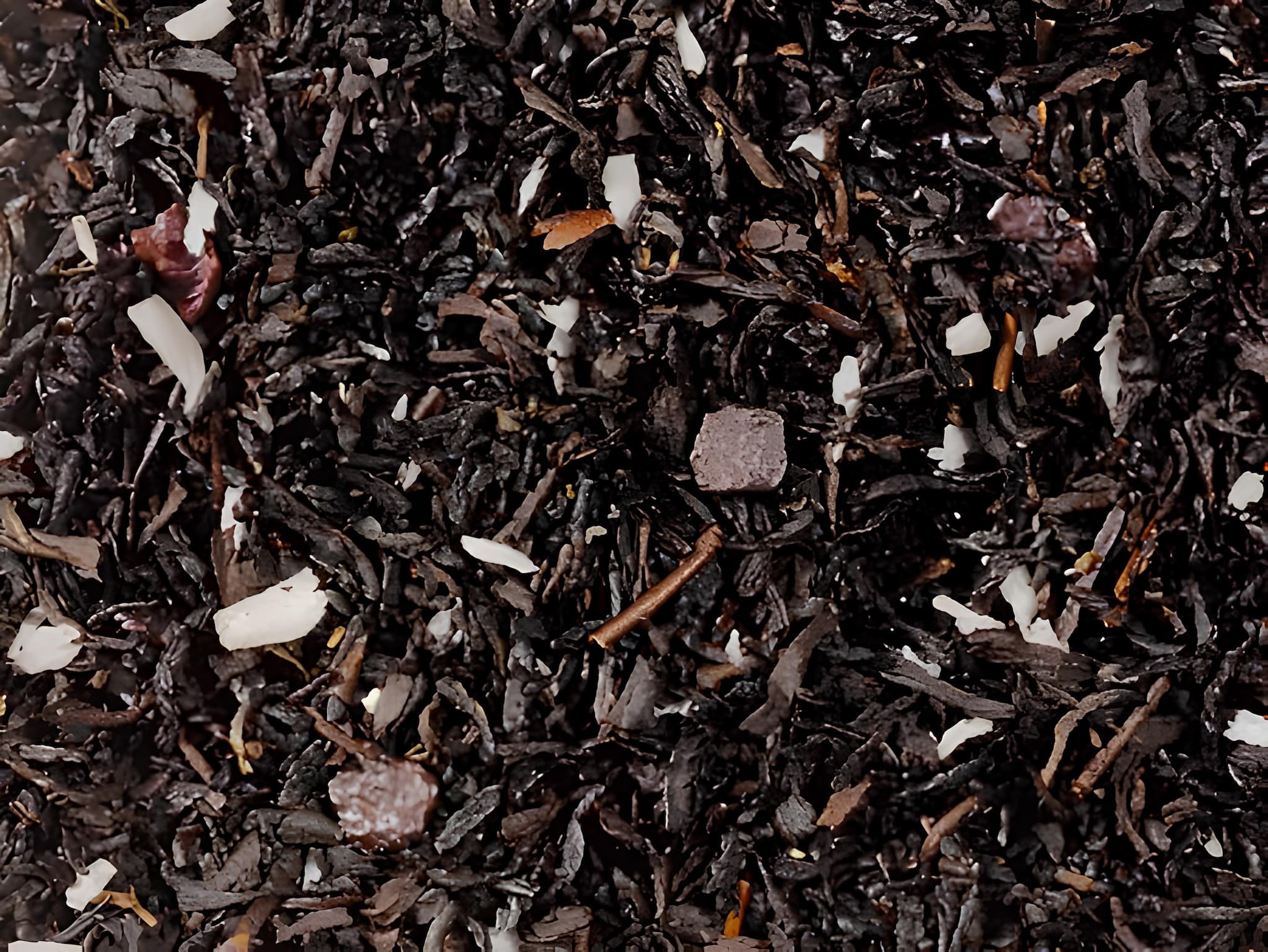 csokoládé-trüffel ízesítésű fekete szálas tea, koffeintartalmú prémium minőség, elérhető 100g és 250g kiszerelésben