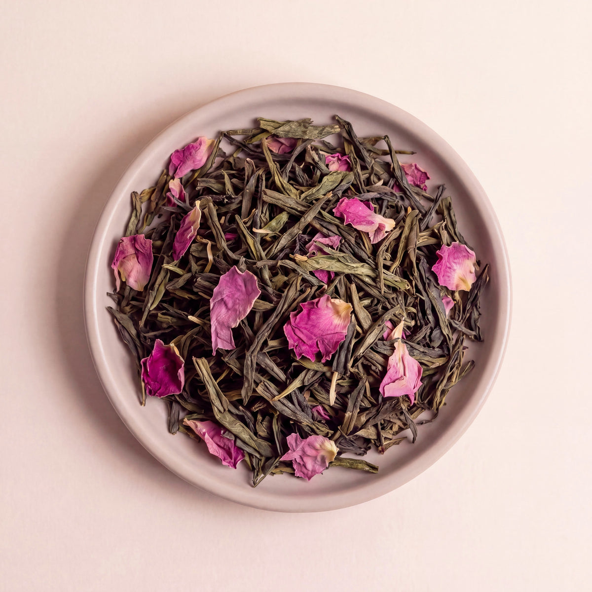Japán Cseresznyevirág zöld tea szálai közelről