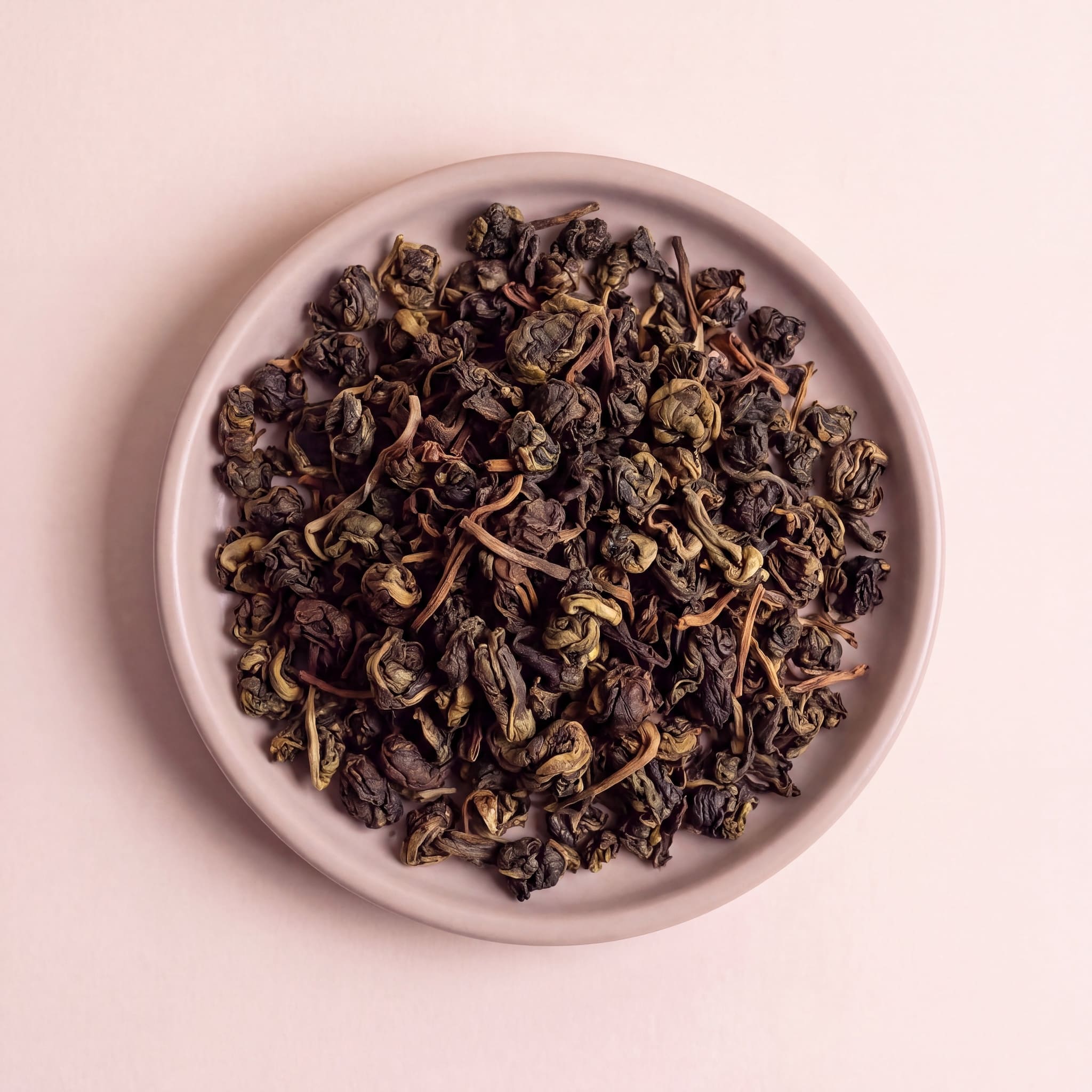 Ti Kuan Yin Oolong tea levelei közelről